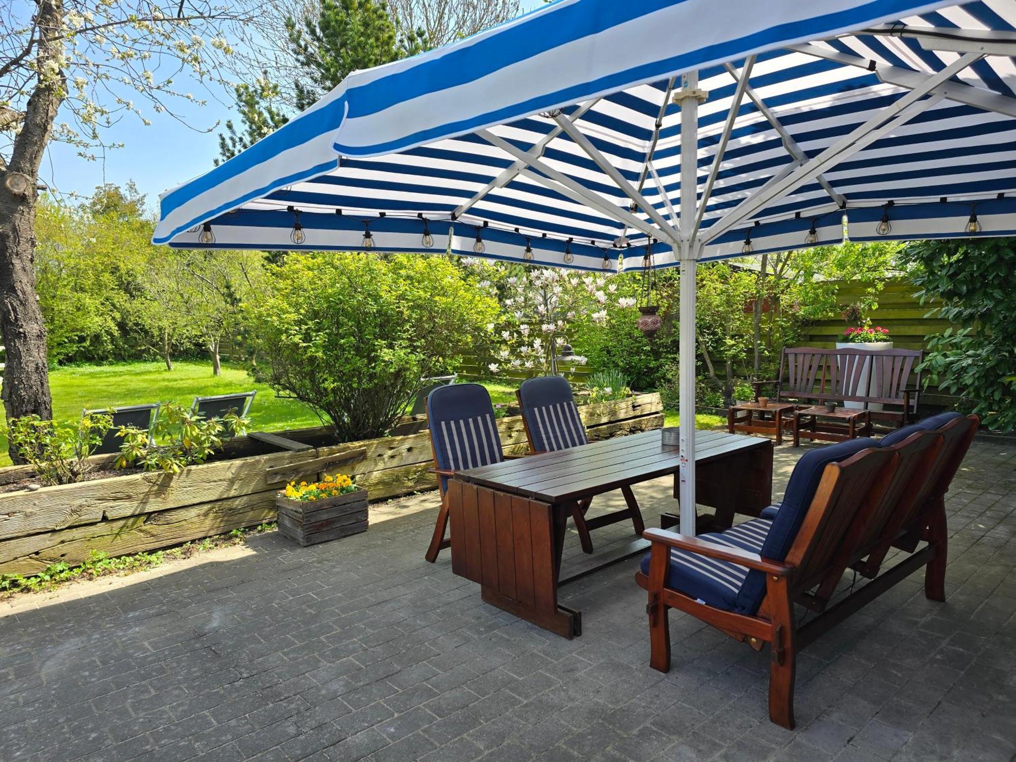 Guesthouse 'Blue House' In Vintage Villa&Garden Copenhaga Exterior foto